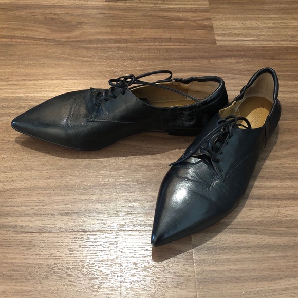 Flats - Picture 4 of 7